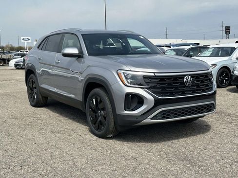 New 2026 Volkswagen Atlas Cross Sport SE AWD/4WD image 6