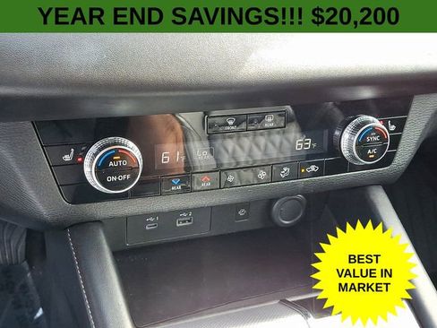 Used 2022 Mitsubishi Outlander SEL image 17