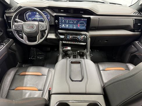 Used 2022 GMC Sierra 1500 AT4 image 17