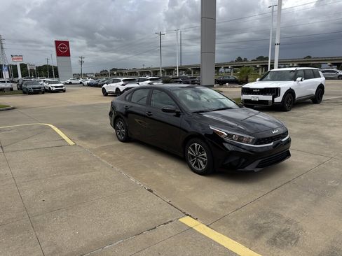 Certified 2024 Kia Forte LXS image 14