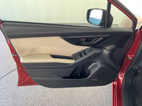 Used 2017 Subaru Impreza 2.0i Premium w/ BSD & Rcta/SRF/Eyesight image 12