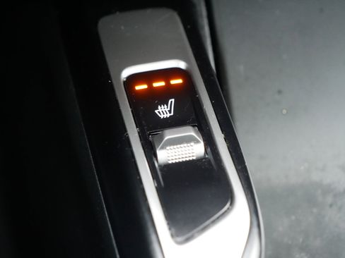 Certified 2023 Kia Sorento S w/ Panoramic Sunroof Package image 28