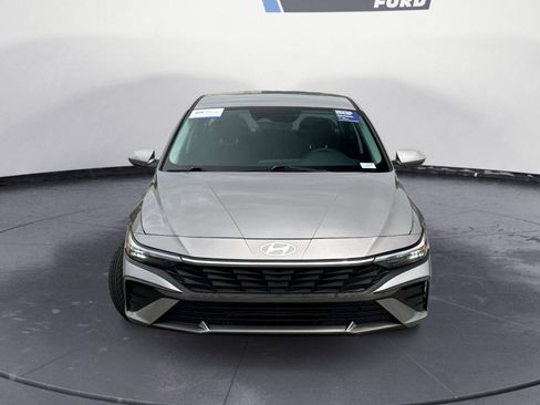 Used 2024 Hyundai Elantra SEL FWD image 8