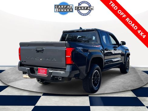 Used 2024 Toyota Tacoma TRD Off-Road image 4