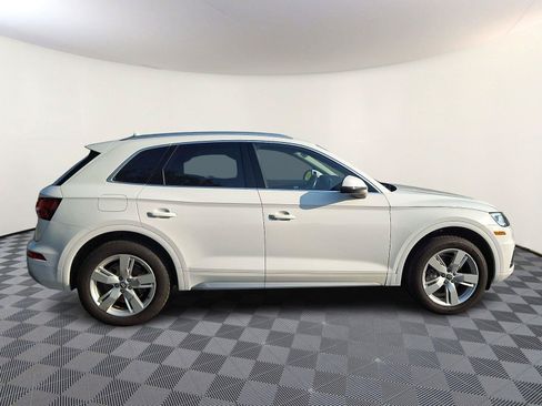 Used 2019 Audi Q5 2.0T Premium Plus w/ Premium Plus Package AWD/4WD image 7
