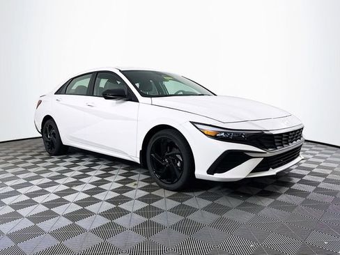 New 2026 Hyundai Elantra Sport FWD image 9