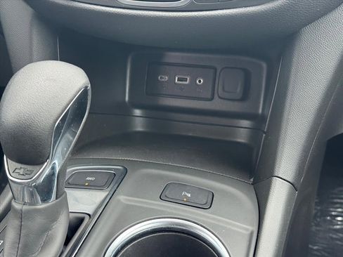 Certified 2023 Chevrolet Equinox LT image 10