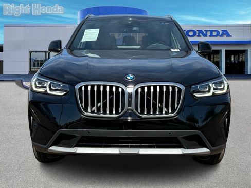 Used 2024 BMW X3 sDrive30i w/ Premium Package w/ZPA image 5