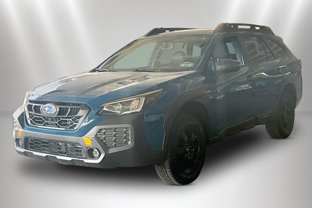 Used 2024 Subaru Outback Wilderness AWD/4WD image 3