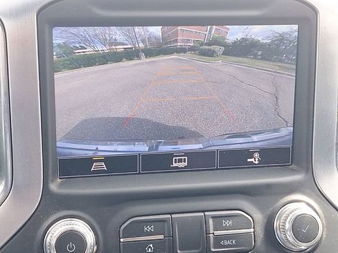 Used 2022 GMC Sierra 1500 SLT w/ SLT Convenience Package image 29