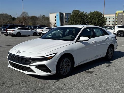 New 2026 Hyundai Elantra Blue image 3