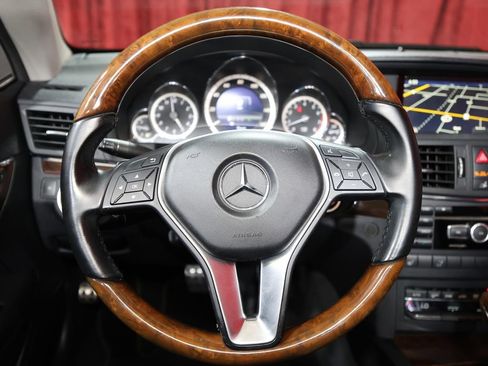 Used 2013 Mercedes-Benz E 350 Cabriolet image 19
