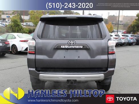 Used 2021 Toyota 4Runner TRD Off-Road image 8