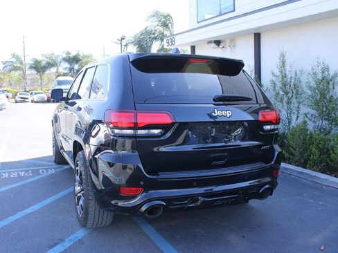 Used 2015 Jeep Grand Cherokee SRT w/ Trailer Tow Group IV image 8