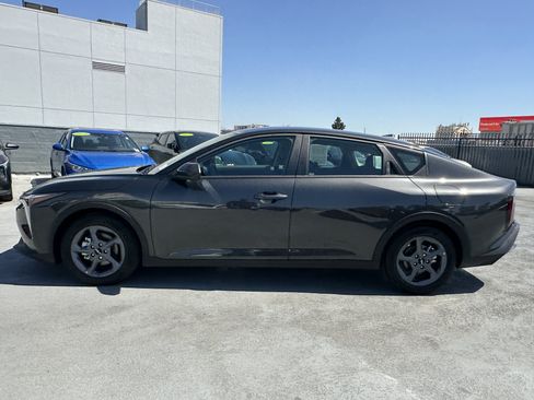 Certified 2026 Kia K4 FWD image 3