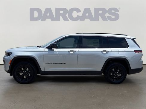 New 2026 Jeep Grand Cherokee L 4WD image 4