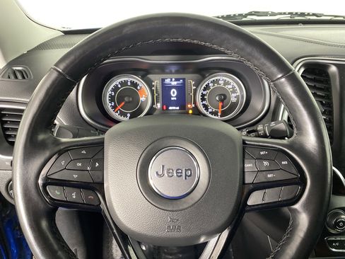 Used 2021 Jeep Cherokee Latitude Plus image 21