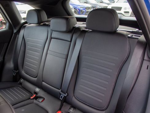 Used 2024 Mercedes-Benz GLC 43 AMG 4MATIC image 21