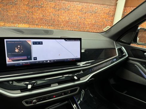 Certified 2024 BMW X5 xDrive40i w/ M Sport Package image 17