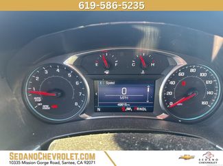 Used 2021 Chevrolet Equinox LT image 1