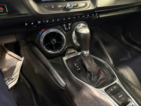 Used 2016 Chevrolet Camaro LT RWD image 36