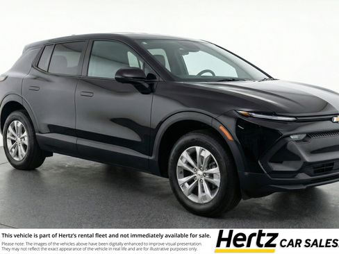 Used 2025 Chevrolet Equinox LT image 1