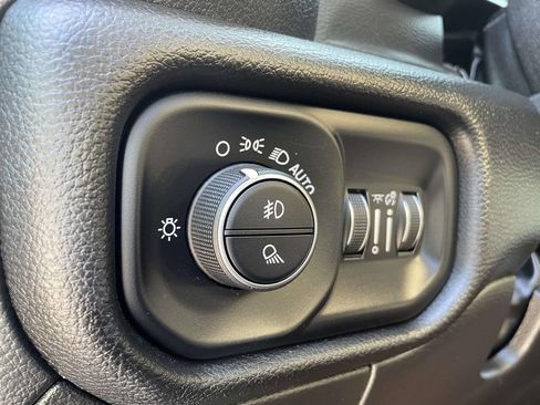 Used 2025 RAM 1500 Big Horn AWD/4WD image 26