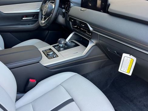 New 2026 MAZDA CX-90 Plug-In Hybrid w/ Preferred AWD/4WD image 19