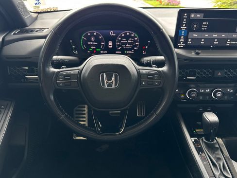 Certified 2025 Honda Accord Sport image 14