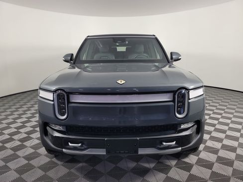 Used 2022 Rivian R1S Launch Edition image 8