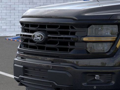 New 2025 Ford F150 XLT AWD/4WD image 17