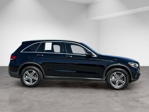 Used 2022 Mercedes-Benz GLC 300 image 8
