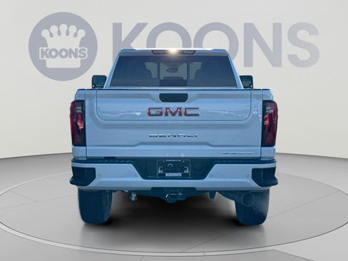 New 2026 GMC Sierra 2500 Denali w/ Denali Reserve Package AWD/4WD image 5