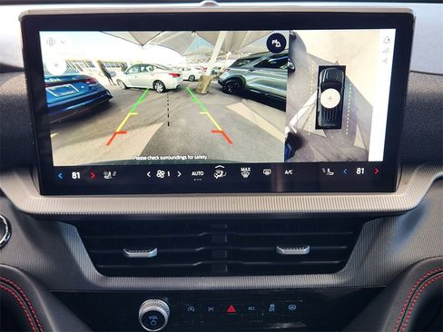 Used 2025 Ford Explorer ST-Line image 17