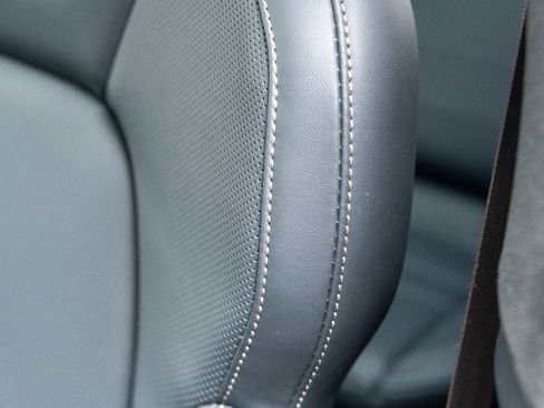 Certified 2025 Porsche Macan Turbo Electric image 23