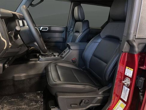 New 2026 Ford Bronco Badlands AWD/4WD image 8