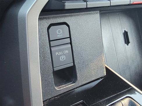 Used 2025 Toyota Tundra SR5 image 31