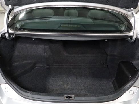 Used 2009 Toyota Camry Hybrid Sedan 4D image 14