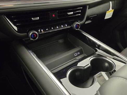 New 2026 Chevrolet Tahoe LS w/ LS Custom Edition RWD image 21