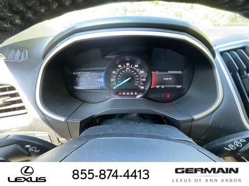 Used 2017 Ford Edge SEL w/ Equipment Group 201A AWD/4WD image 18