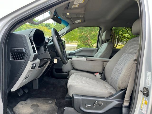 Used 2016 Ford F150 XLT w/ Equipment Group 302A Luxury AWD/4WD image 12