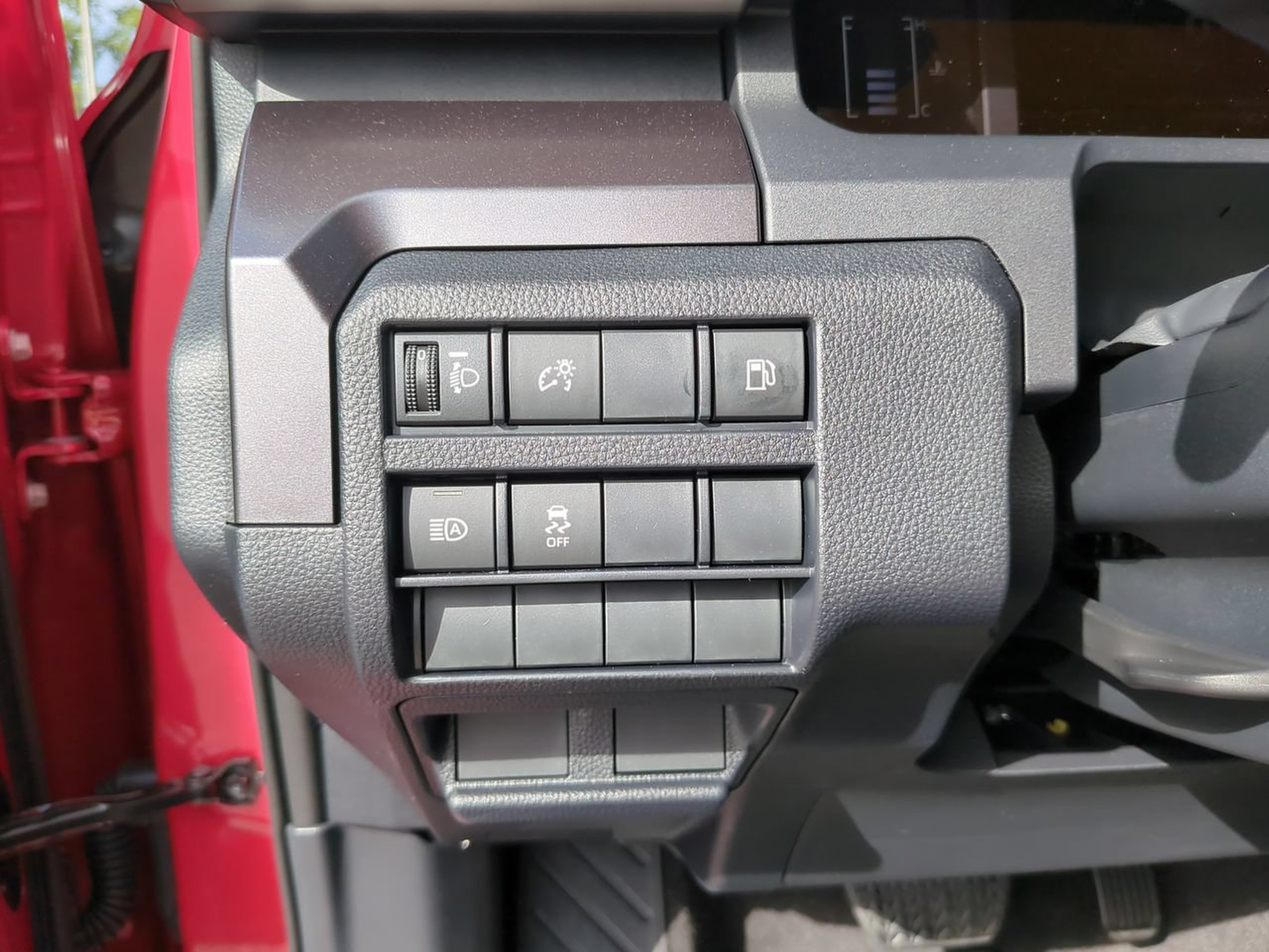 Used 2026 Toyota 4Runner SR5 AWD/4WD image 14