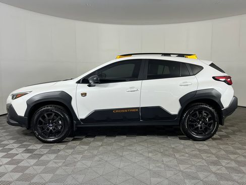 Used 2025 Subaru Crosstrek 2.5i Wilderness w/ Crosstrek Mirror Package AWD/4WD image 9