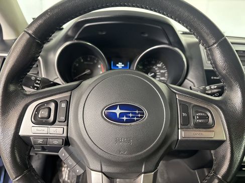 Used 2015 Subaru Outback 2.5i Limited AWD/4WD image 16