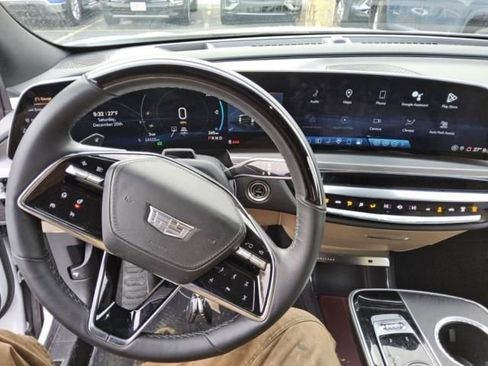 Used 2024 Cadillac Lyriq Sport w/ Nappa Leather Package image 10