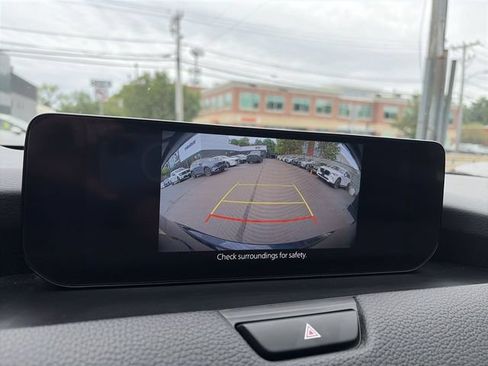 Certified 2024 MAZDA CX-90 Plug-In Hybrid w/ Preferred AWD/4WD image 17