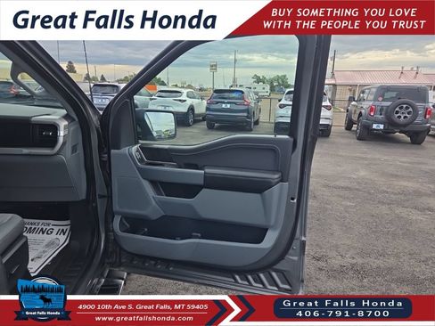 Used 2022 Ford F150 XLT w/ Equipment Group 302A High AWD/4WD image 15