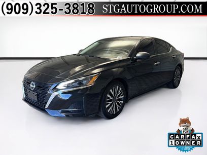 Used 2025 Nissan Altima 2.5 SV