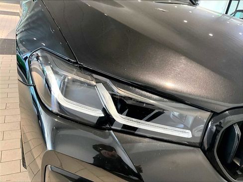 Used 2023 BMW M550i xDrive w/ Executive Package image 15