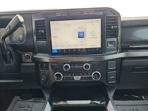 Used 2024 Ford F250 Lariat w/ FX4 Off-Road Package AWD/4WD image 18